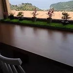 Tolis Apartment Himarë