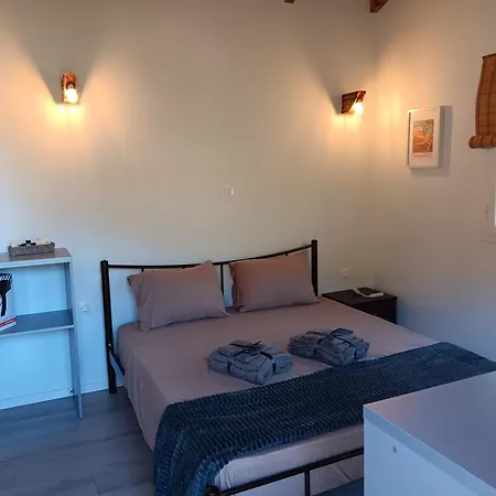 Tolis Apartment *