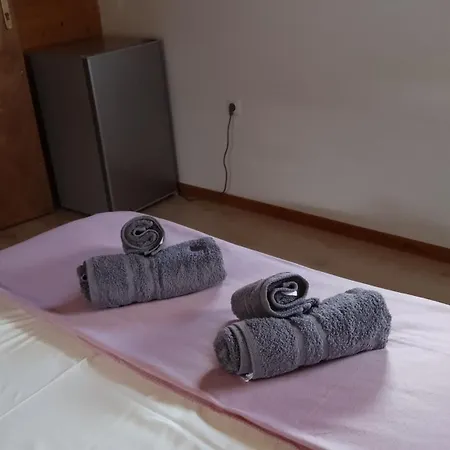 Apartment Tolis *