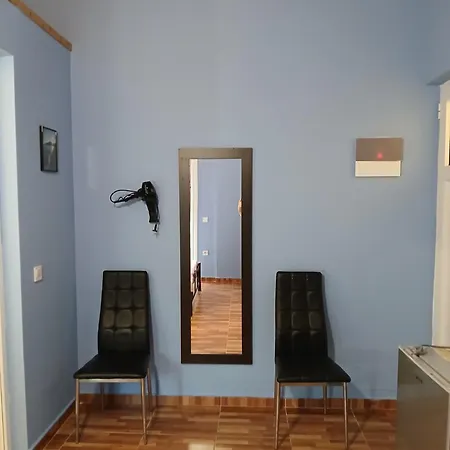 Apartment Tolis *