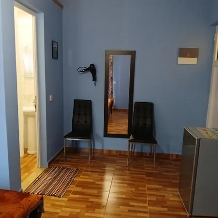 Apartment Tolis